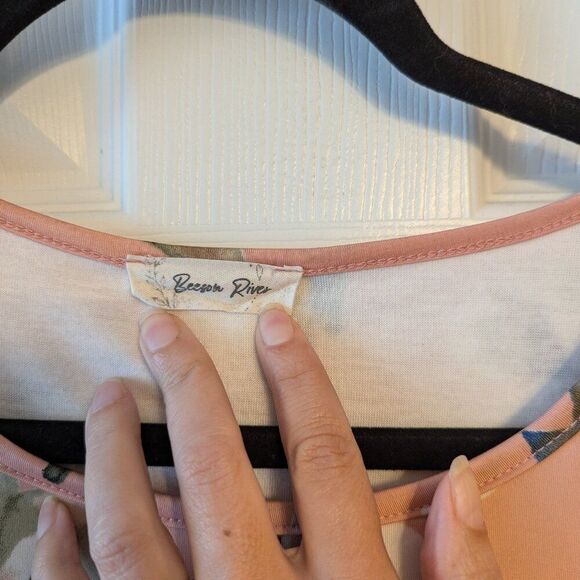 Beeson River Women’s Floral Dress Size Small | Flutter Sleeve - Picture 3 of 5